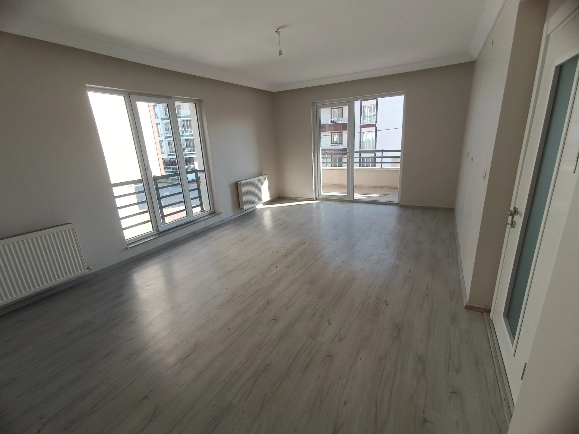 KİRALIK DEVLET HASTANESİ CİVARI LÜKS 3+1 DAİRE
