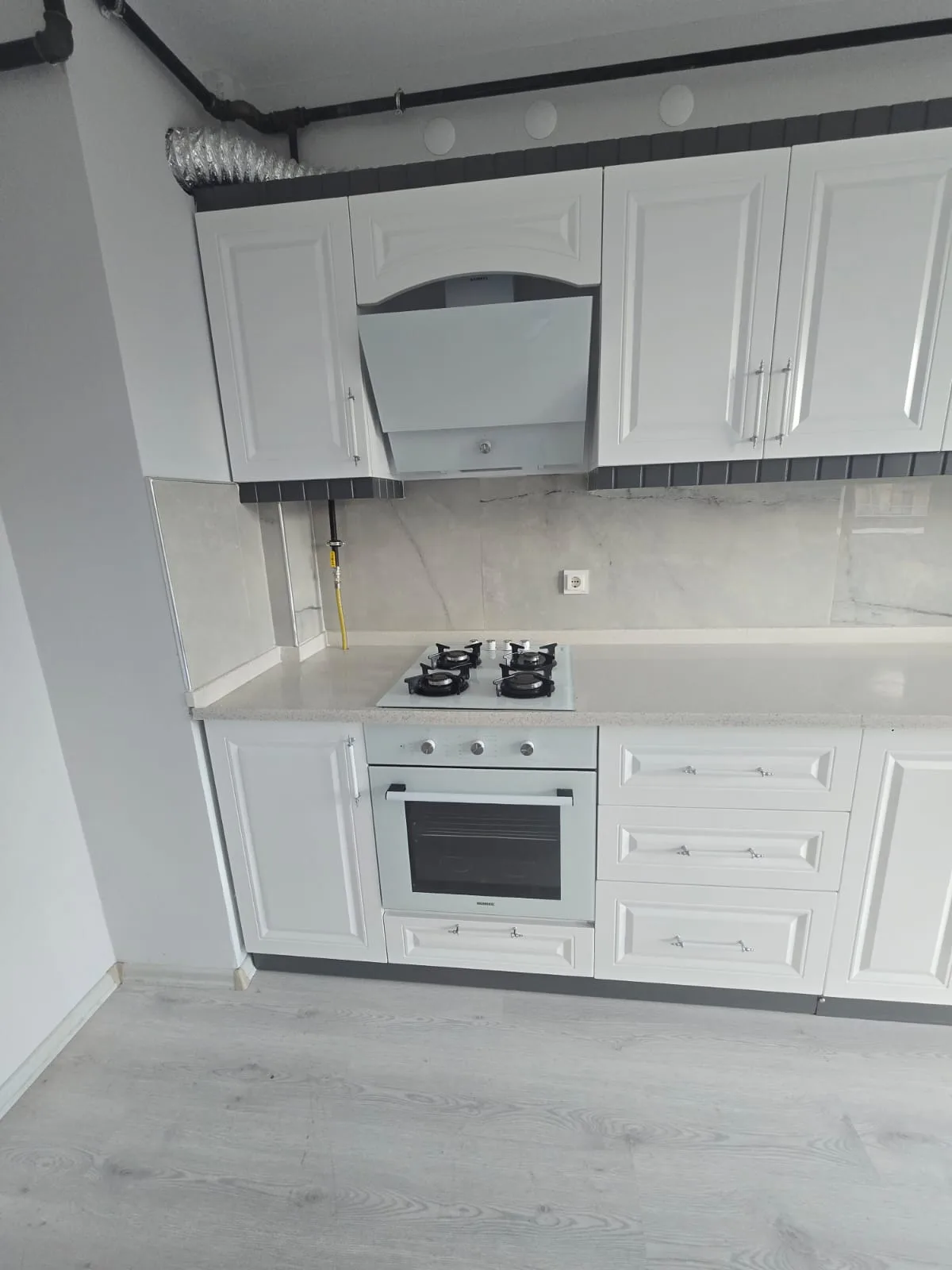 SATILIK NASUHDEDE'DE UYGUN FİYATLI 3+1 ARAKAT DAİRE - 8