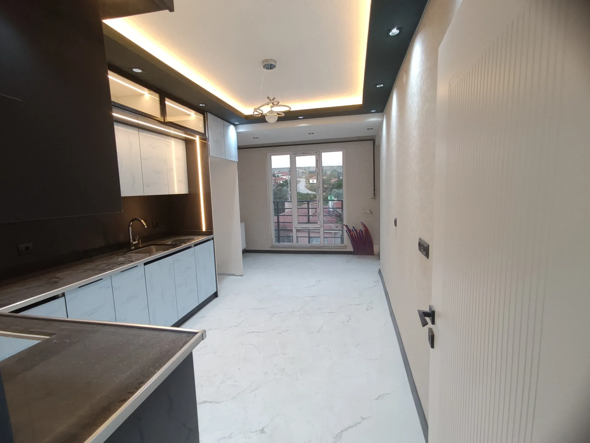 SATILIK HASTANE ÜSTÜ ULTRA LÜKS 3+1 SIFIR DAİRE - 2