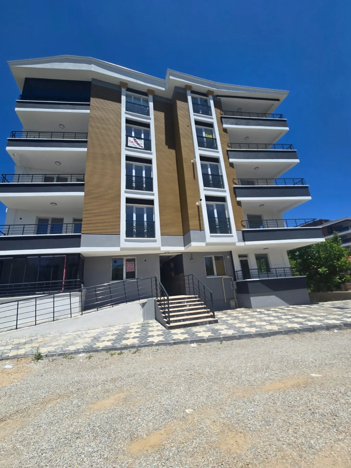 SATILIK KAYABAŞI'NDA ULTRA LÜKS ARAKAT 4+1 SIFIR DAİRE