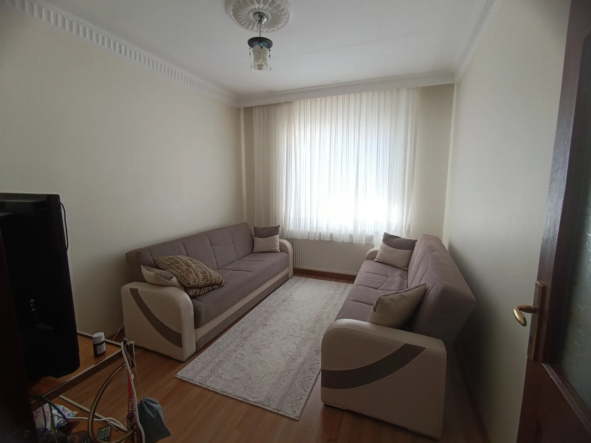 SATILIK KERVANSARAY'DA TOTAL BENZİN İSTASYONU ÜSTÜ 3+1 DAİRE - 9